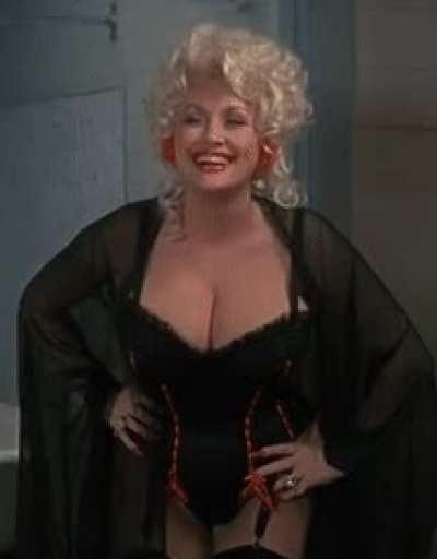 Dolly Parton. Honestly surprised I haven’t seen her here yet.