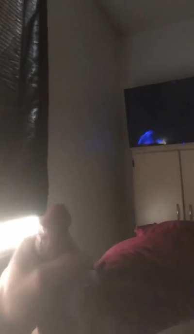 Rate my old cumshot and I’ll dm you a current video