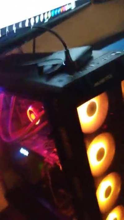 How on God's green earth do I fix this annoying ass flickering crap