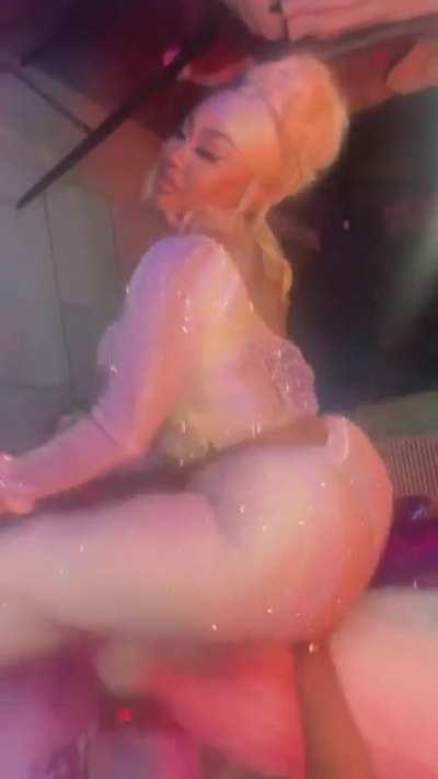 I would destroy her shit