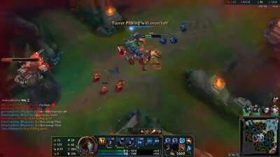 Friend shows how balanced Fiddle is