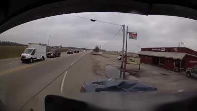 Truck fails to make a stop at intersection