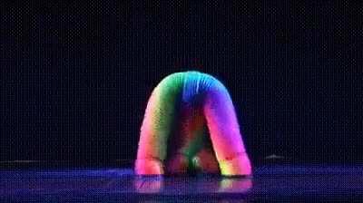 What in the slinky rainbow changing shape thing is this