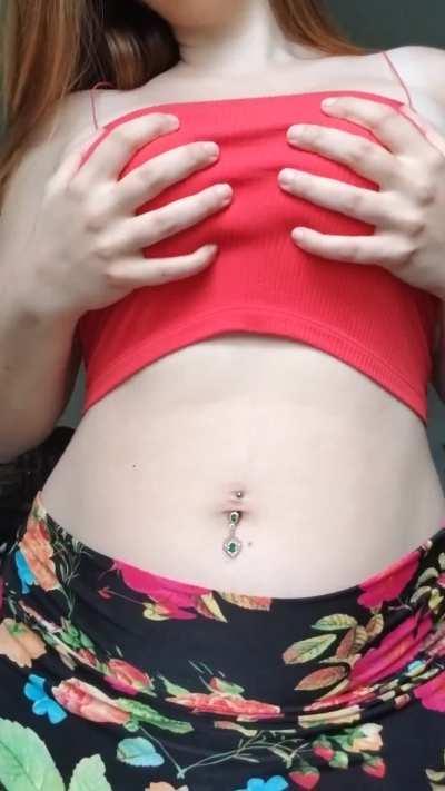 21[F4M] Sending nudes to everyone who like this just because i'm horny 💦 snap 👻:addme_tfback21