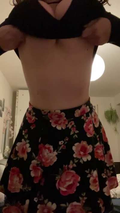 What if I wore this on our first date and my tits dropped out of my top? (OC)