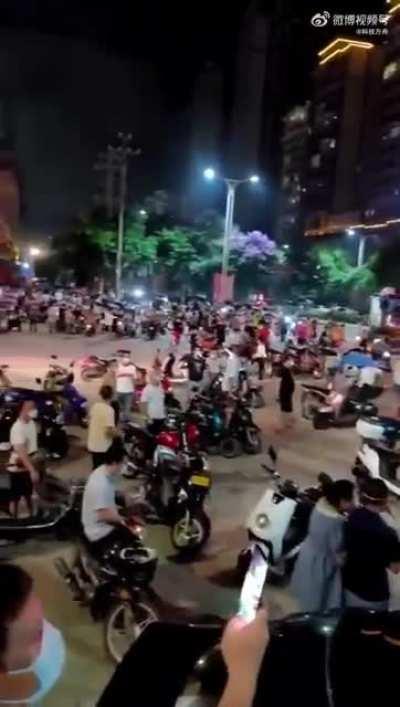 人民起义（北海疫情）