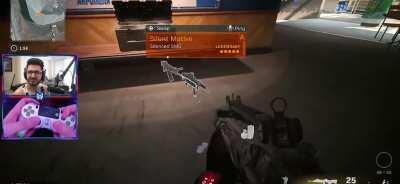 I got into a bunch of streamer's games in Warzone and played animal sounds (the sequel)