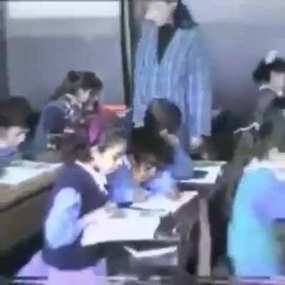 Atatürkü çok severim. ('paylaşmak için cok gec kaldim amk')