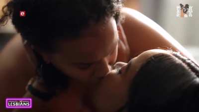 Black Women Scenes: Petronella Tshuma (31) & Moliehi Makobane (33) - 