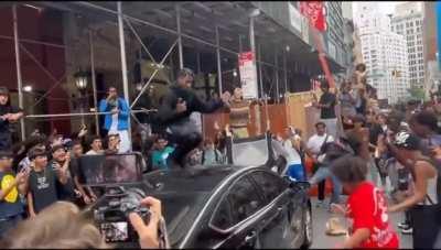 Bro got those river dance skillz 