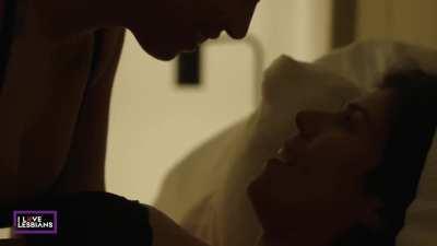 Bia Borrin (43) & Tracy Le (32) - 