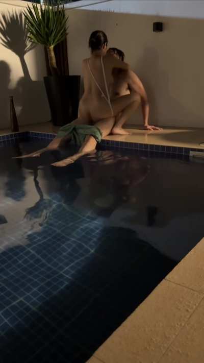 Secret pool sex is our hobby