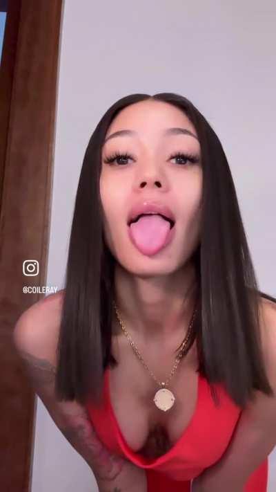 This part of the video got so much potential 😩