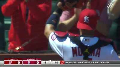 Put aside team rivalries and honor a 👑