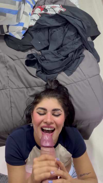 My face is missing a little cum... can you?