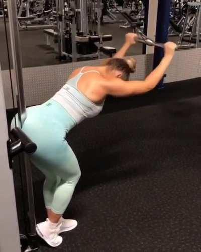 Смотрим как работают задействованные группы мышц