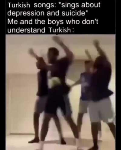 Harbi amk yabancı şarkılardada aynısı oluyo