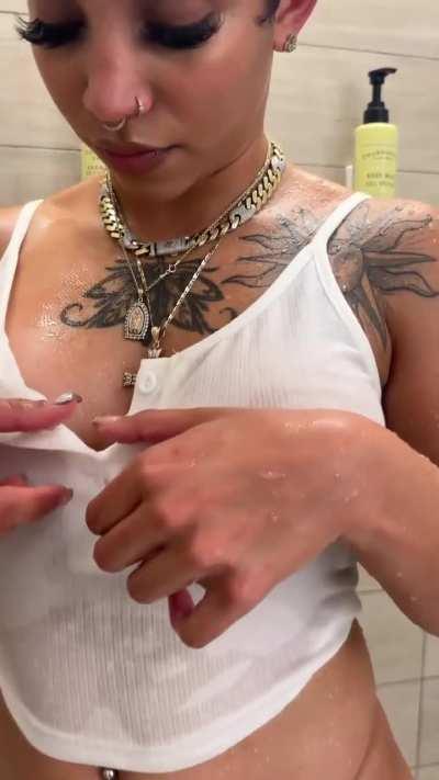 Jay Torres (@j.pixiecut)