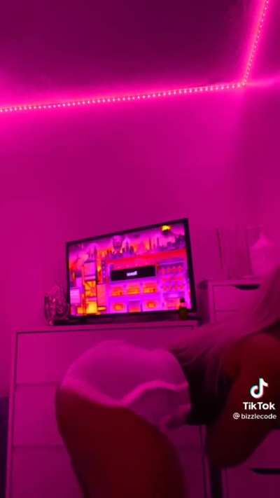 That thang be moving