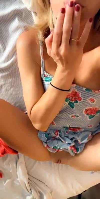 I get so nervous posting this kind of stuff...but I'm feeling REALLY naughty 🙈35(f) hopefully this works ☺️