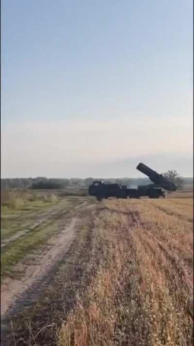Ukrainian 220-mm MLRS BM-27 strikes Russian positions (end of August or beginning of September)