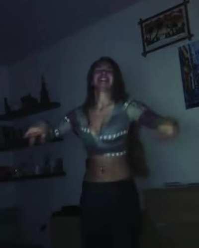 Танец живота