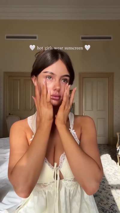 Wear sunscreen - IG November 2025