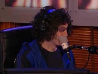 Sexy clip of the day: Girl from the street gets naked. First appearance was from Feb 2005 then she returns on April 2006. Enjoy