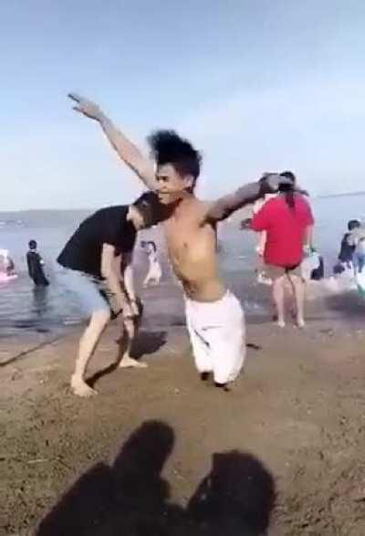 Blursed inflating_balloon