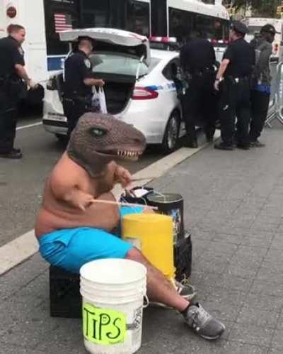 Very talented mini T-Rex