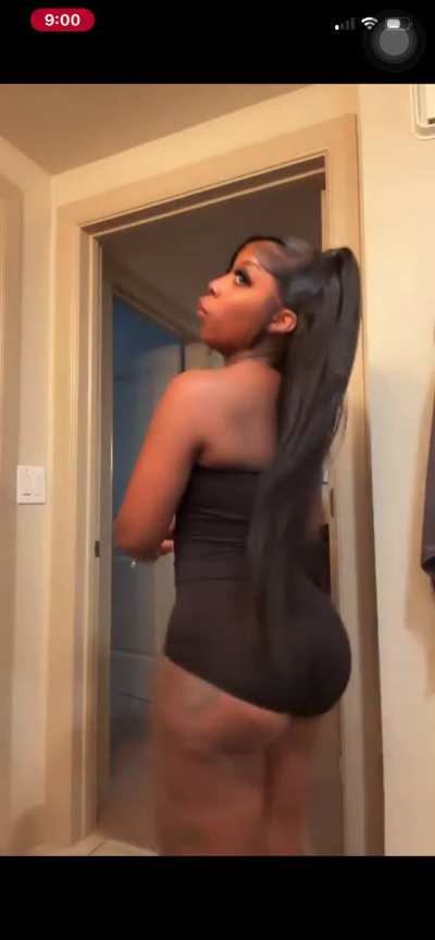 She still looking good after the lipo