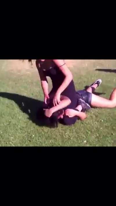 Spits on face (disrespectful) Girl Fight!