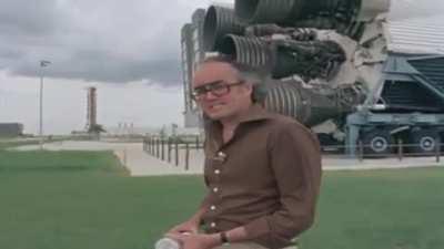 Greatest shot filmed by cameraman , Praise him !