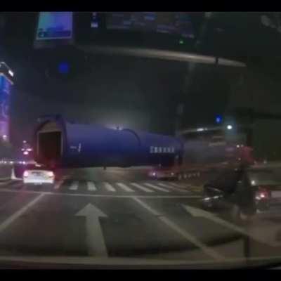 Driver shouldn't be on the road without escorts to prevent this