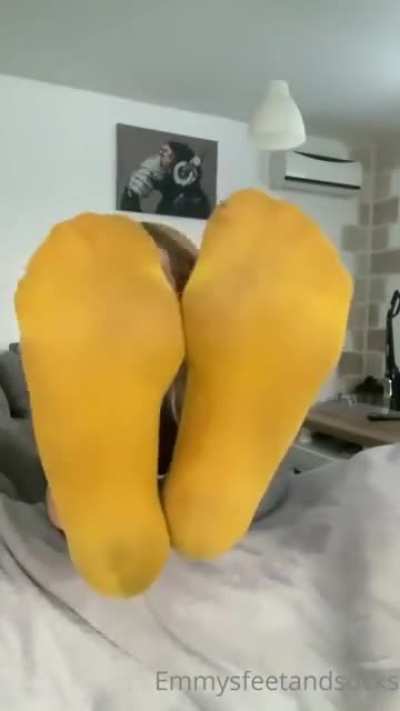 Super sweaty socks and soles😷