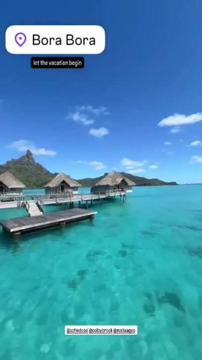 On vacation with her bf