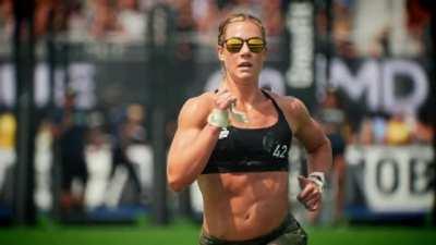Crossfit athlete Brooke Wells [gif]