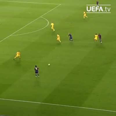 This is why Ronaldinho is timeless