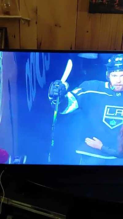 A high five from an Oilers fan. 😂