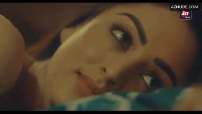 Sandeepa Dhar Bed Scene