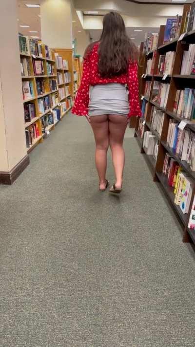 Book store booty