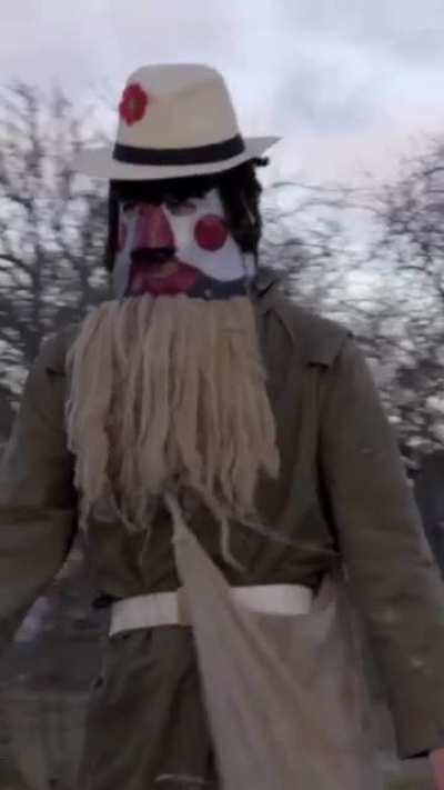 Get into the Ukrainian Christmas spirit with this video showing traditional Christmas celebrations across the country 🌟