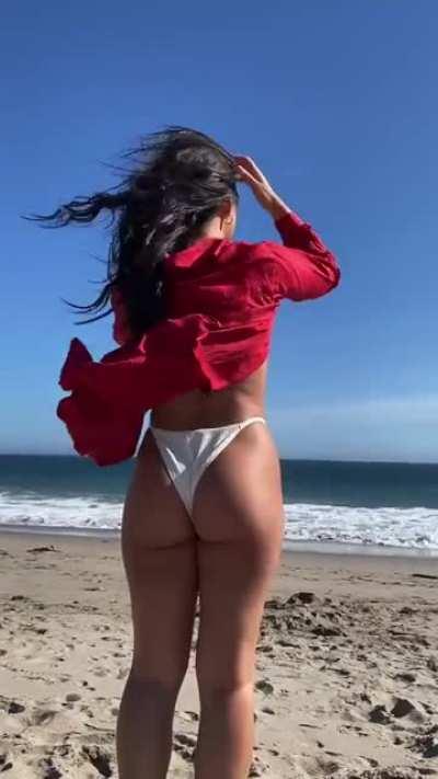 Beach ass