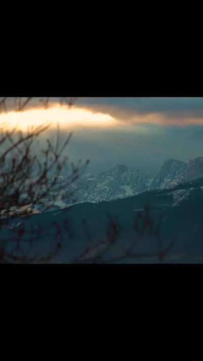 sun rays piercing through the morning clouds 