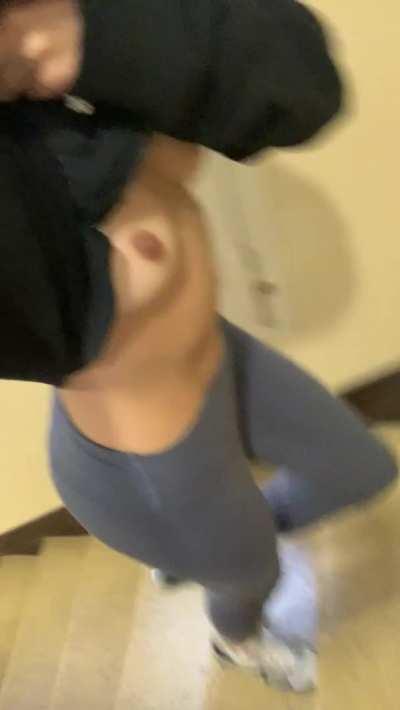 Trying to give the neighbours the view of their life 😌