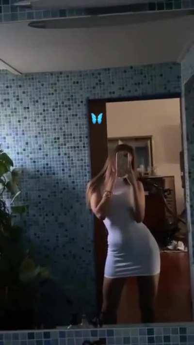 Tight dress 🔥🔥