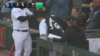 [Highlight] Jake Burger hits his seventh home run of the year to put the White Sox up 2-1