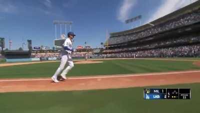 [Highlight] Trea Turner hits his second grand slam of the series to make it 6-1 Dodgers