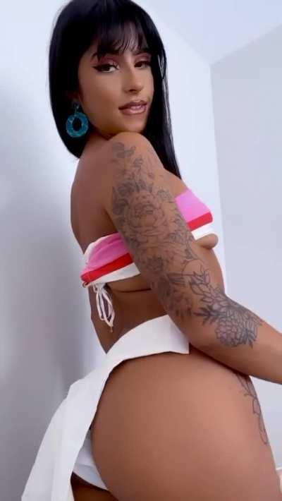 Do you like cosplay & color, baby? 🥺