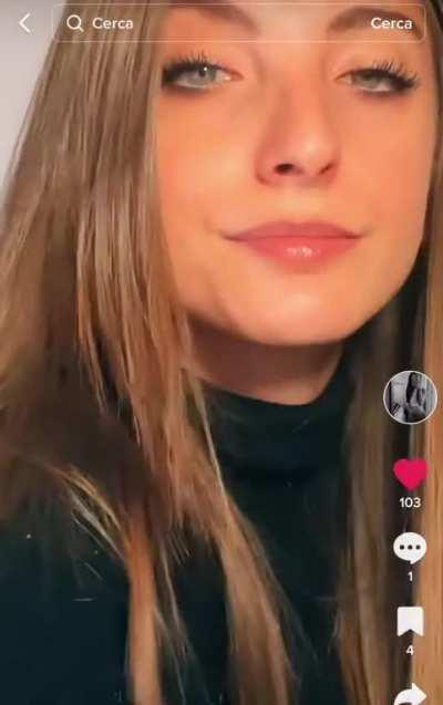 Sofia e un faccino tutto da sborrare💦